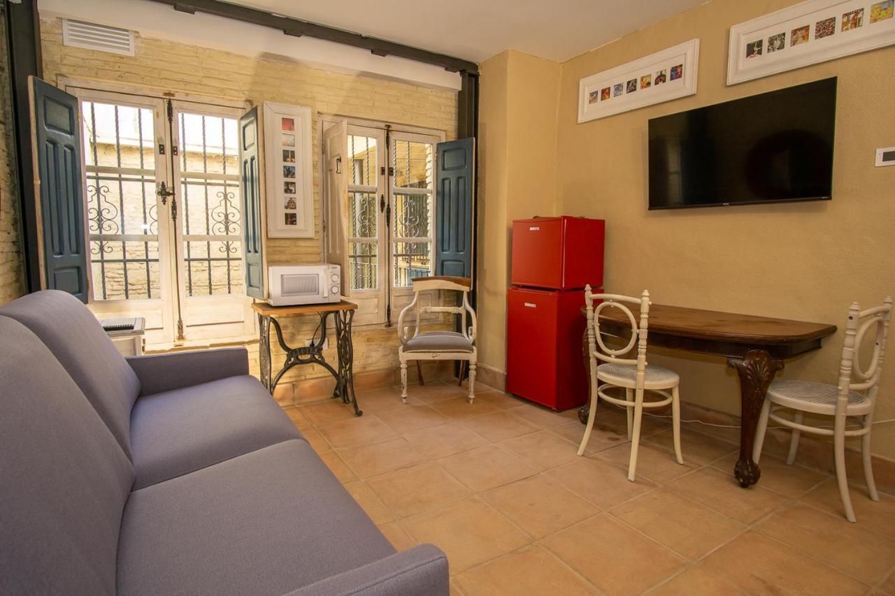 Apartamentos Sharis Jerez de la Frontera Esterno foto